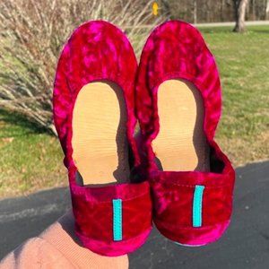 Tyrian Tieks Size 9 with crown topper